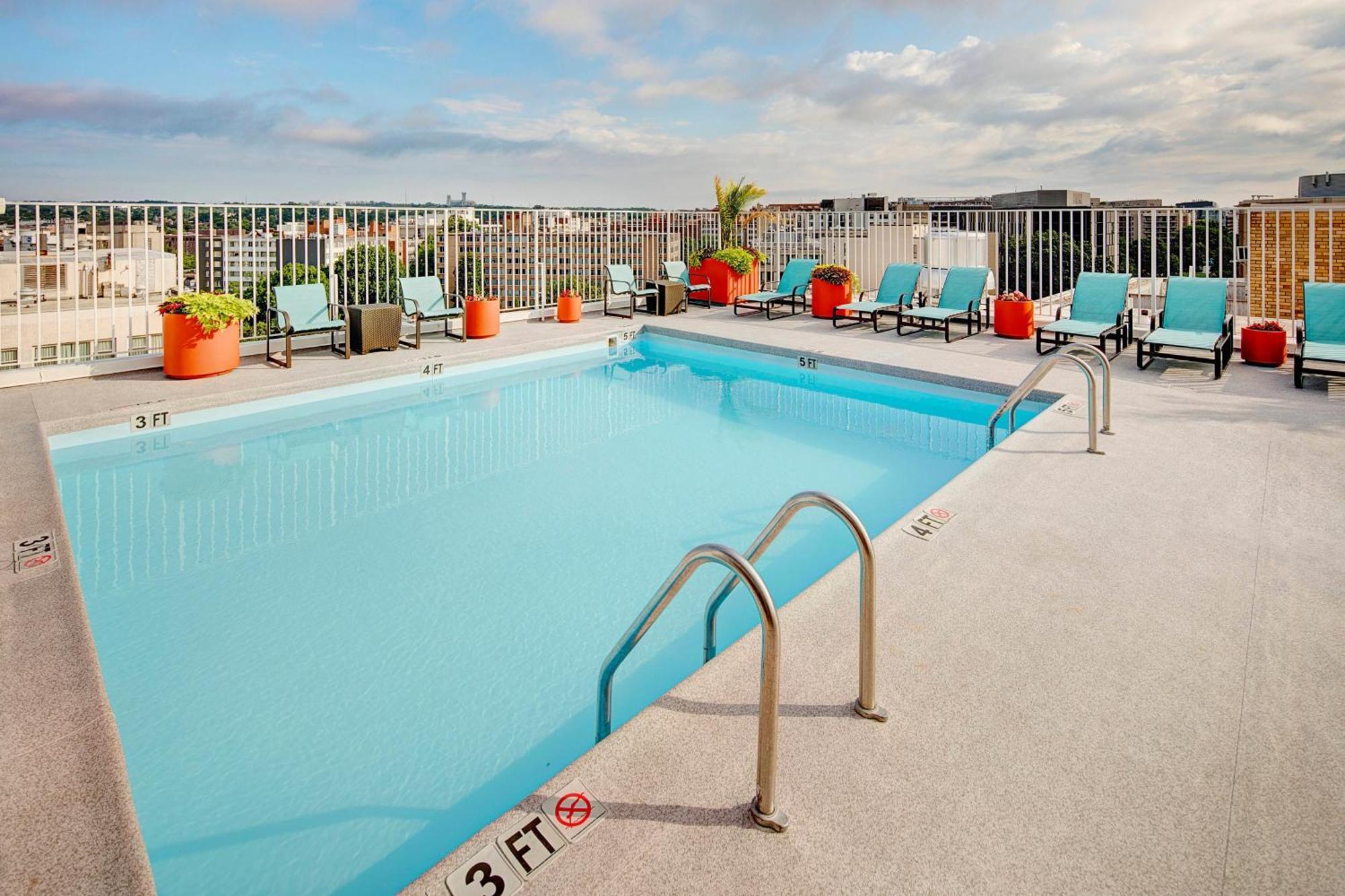 Residence Inn By Marriott Washington - Dc/Foggy Bottom Exterior photo